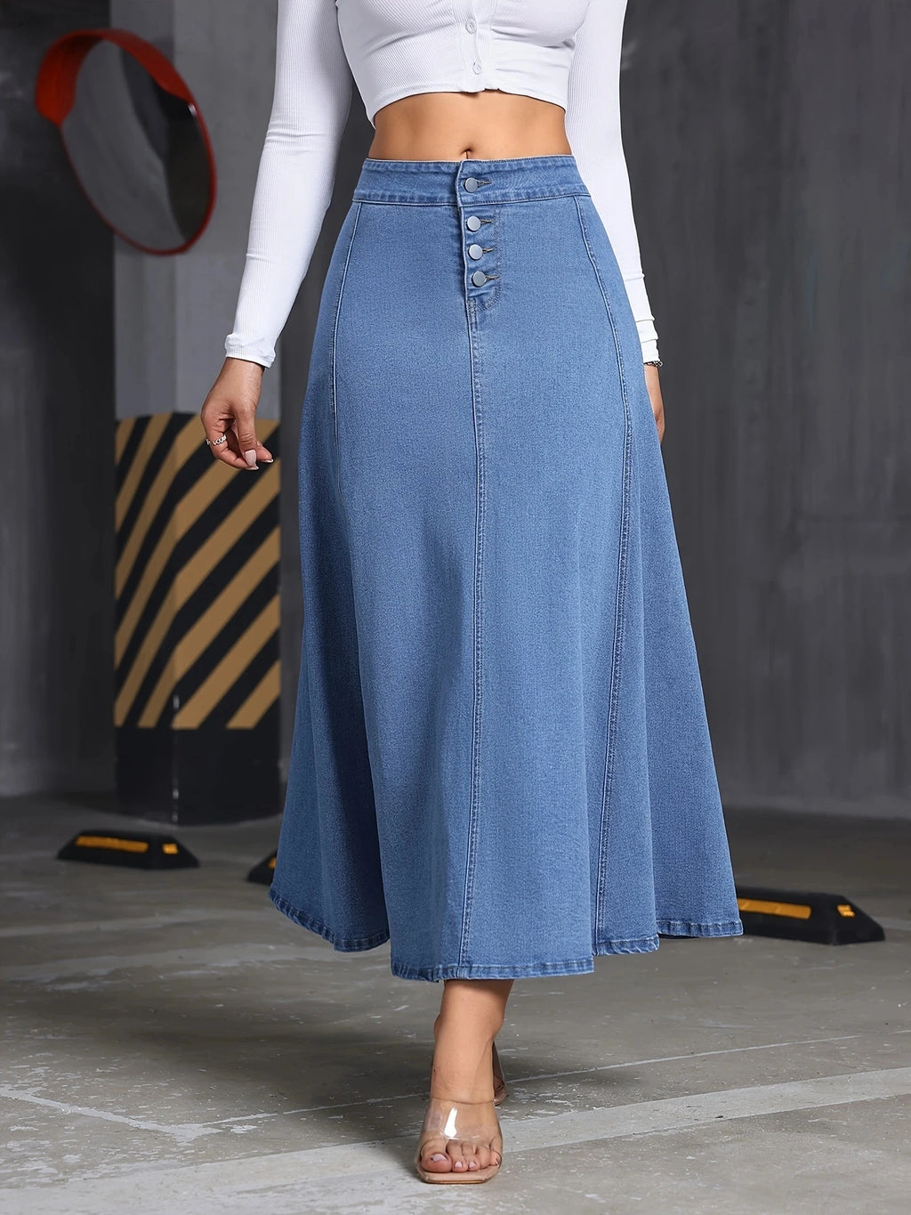 Women's Loose Elastic Waist Denim Skirt – Large Size Front Pocket