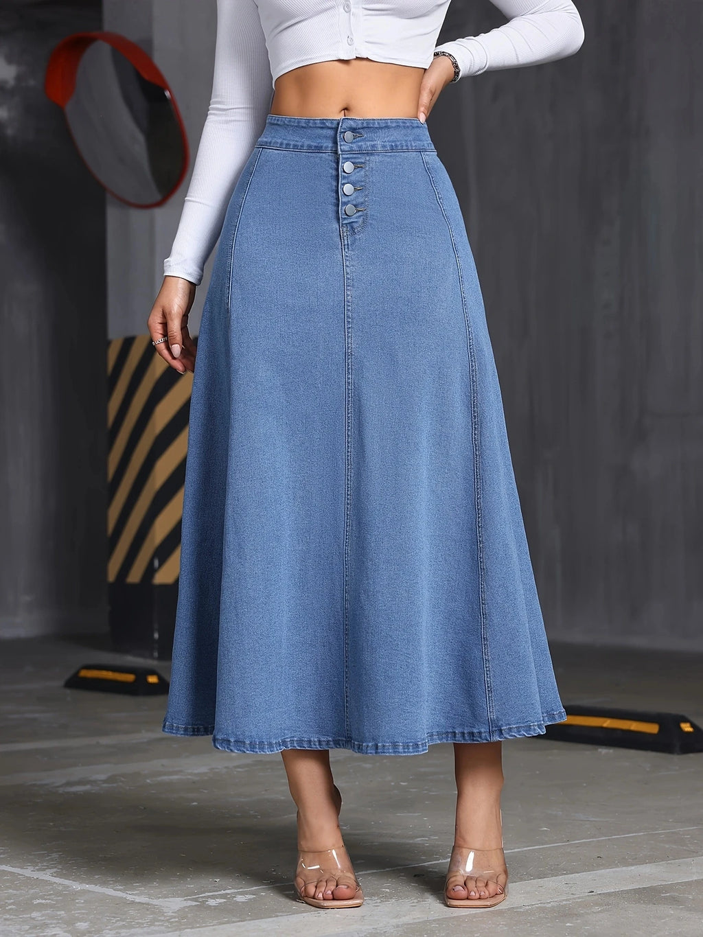 Women's Loose Elastic Waist Denim Skirt – Large Size Front Pocket